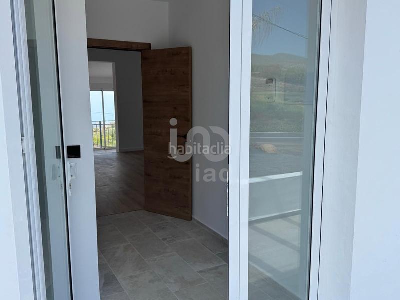 Foto 008e3d28-af00-4e2e-bfb1-2039e2122f64. Casa con riscaldamento piscina in Arona pueblo Arona