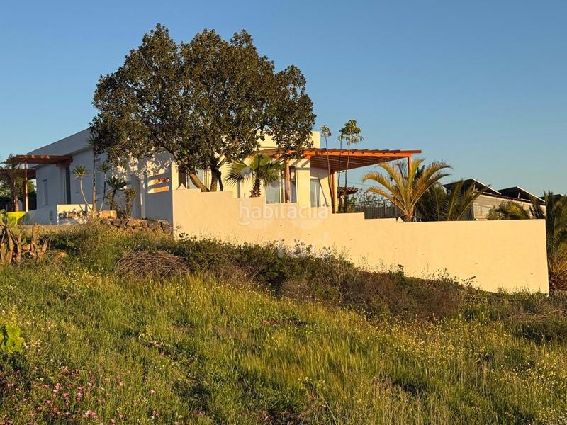 Foto 2aab22cc-4c50-4bbd-b3c8-84e9ba6cabc6. House with heating pool in Arona pueblo Arona