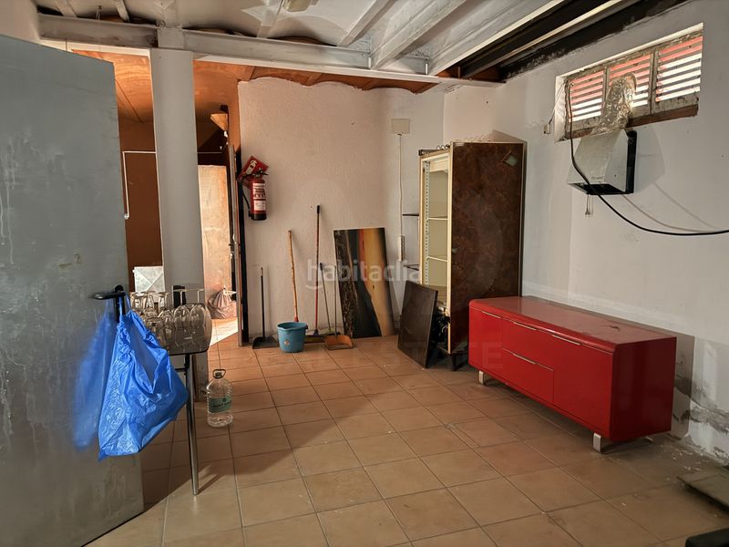 Foto 08945a7c-1c10-4da2-90ec-5ba40d3fa949. Local comercial a Planes d´Hostoles (Les)