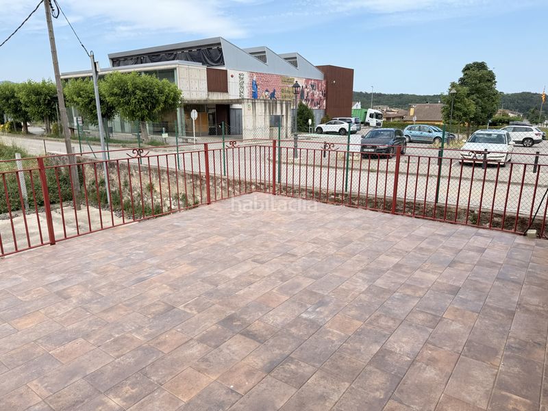 Foto c32e1122-435f-44a1-9e4e-499a3c2f8c85. Local comercial a Planes d´Hostoles (Les)