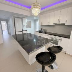 Flat in Avenida de aguilera 14