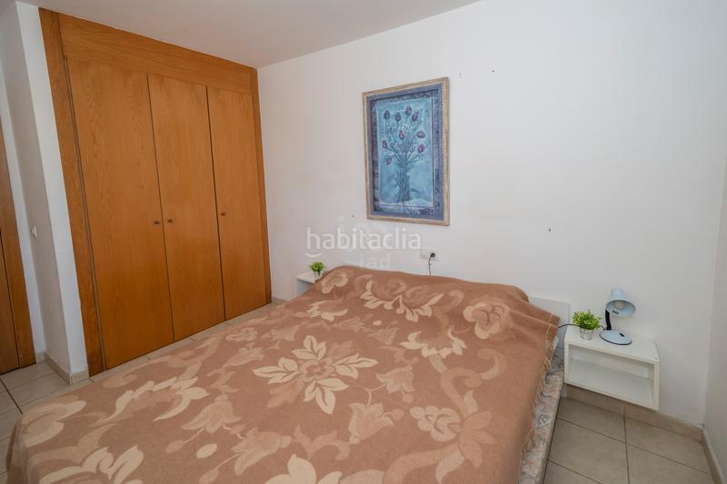 Foto b8bd48b9-5d24-4ce5-b180-a0f736f9a9aa. Appartamento con piscina in Marina Botafoc-Talamanca Ibiza