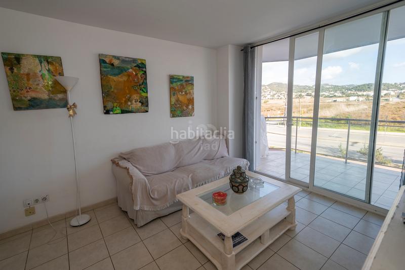 Foto e10c7888-d649-4ea4-9755-04c906a513b7. Appartamento con piscina in Marina Botafoc-Talamanca Ibiza