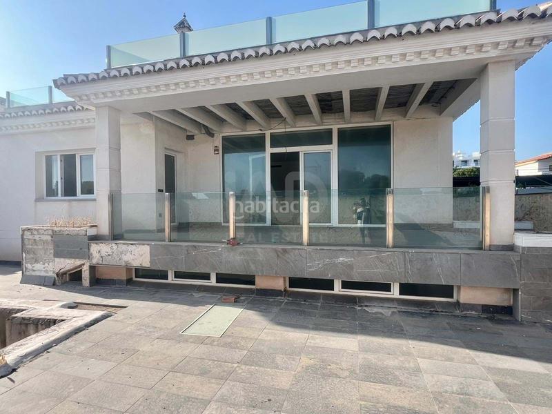 Foto adc72f61-b259-4b1c-bbb9-c7ae91394832. Casa en La Cala del Moral Rincón de la Victoria