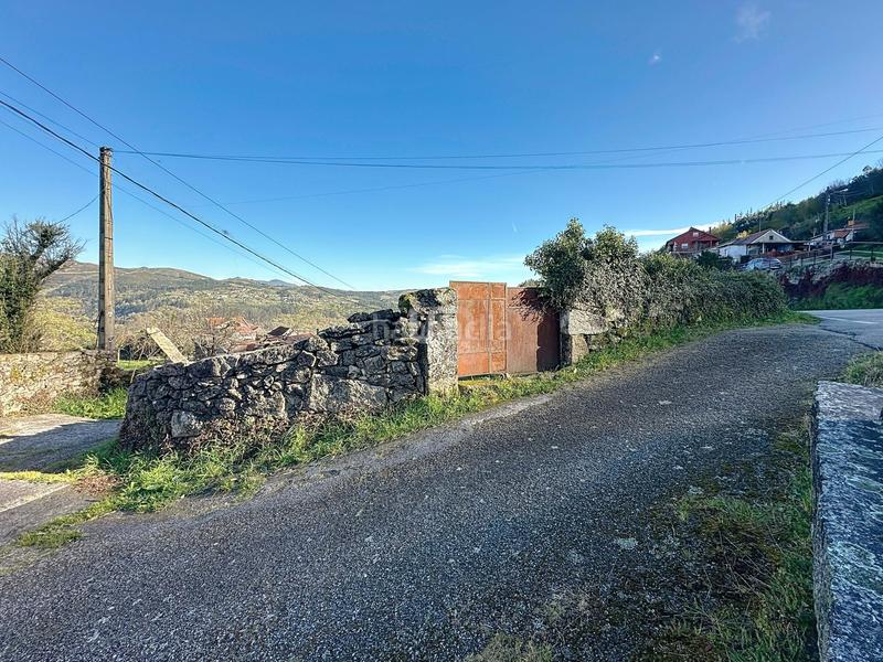 Foto 28bd915d-51d1-4b35-8fec-ff136899b271. Terreno residencial en Ponte - Caldelas