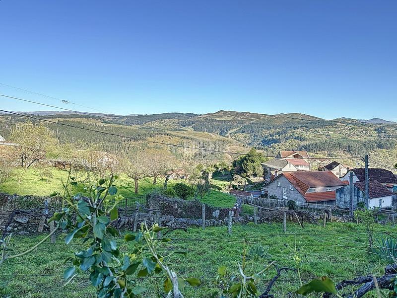 Foto 4e453d3b-8b89-4998-8291-f4bafa11e23f. Terreno residencial en Ponte - Caldelas