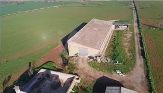 Location Local commercial à Campos