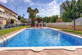 Haus in Cunit Residencial