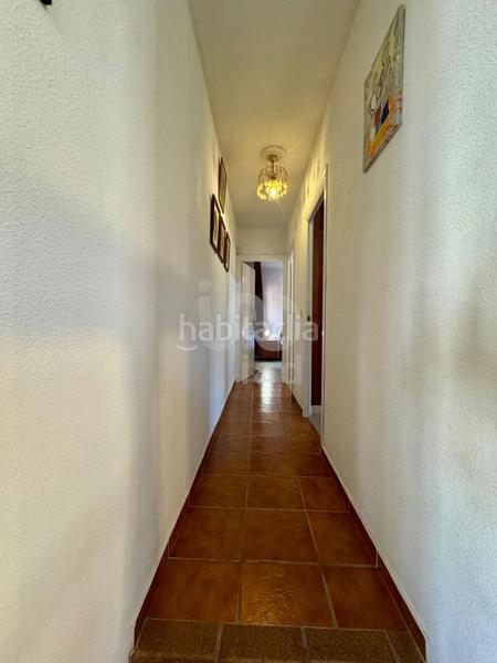 Foto f3853c44-23ca-406b-a6ef-3abec6f7f099. Casa amb calefacció aparcament piscina a Pueblo Español-Coveta Fumá Campello (el)