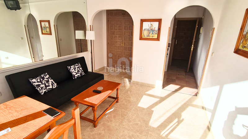 Foto c2649475-bc5f-4124-9cad-dce9dc795e56. Appartamento con riscaldamento piscina in La Carihuela - Los Nidos Torremolinos