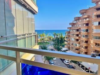 Flat in Calle les Amplàries 31