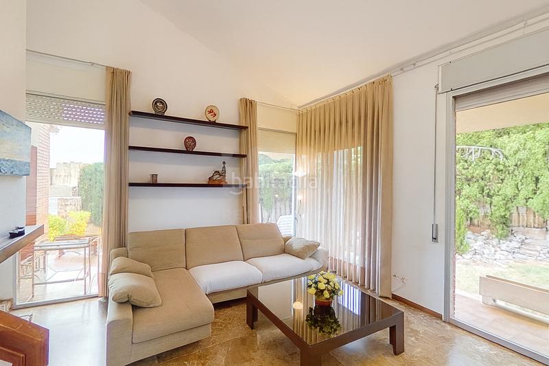 Foto fc89484e-0f3f-4687-86fc-220eb3644672. Casa a avenida diagonal socias catala 30 30 a Coma-ruga platja Coma-ruga