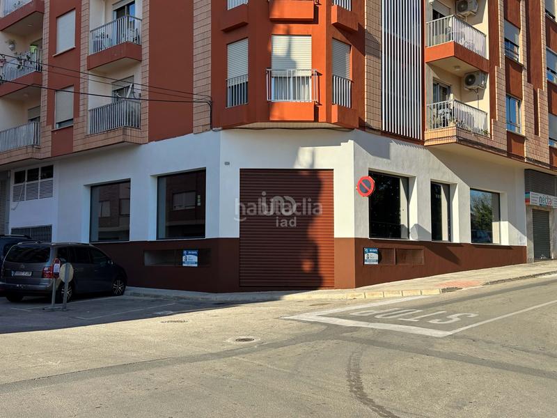 Foto dab8cf83-47e1-4325-b1b2-8725934811a9. Locale commerciale in Pego