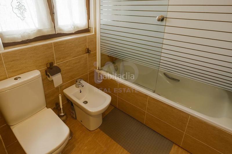 Foto 120c531d-727e-4af0-815b-1abbff10c01b. Casa amb calefacció aparcament a Suances