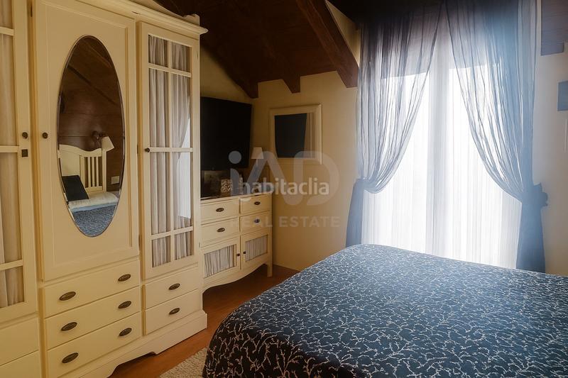 Foto 46768d4c-6d16-4c8f-83ef-543565ff3af2. Casa amb calefacció aparcament a Suances