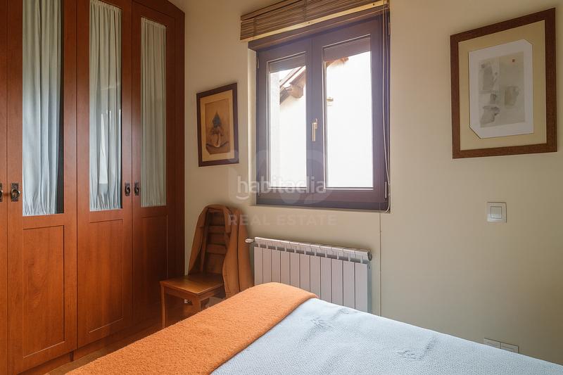 Foto e8ccc844-c4b8-4264-b810-004d3e11bfdf. Casa amb calefacció aparcament a Suances