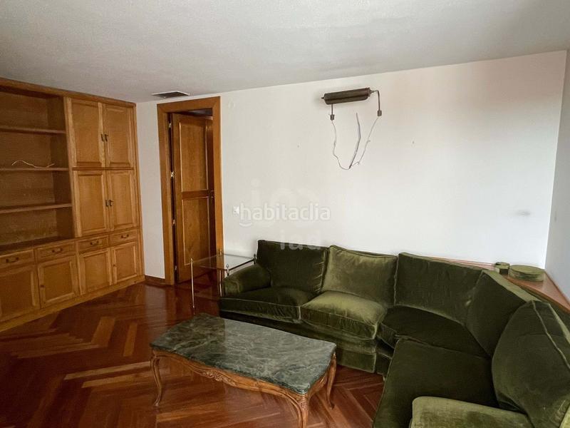 Foto 2100f73d-6025-481a-9120-1b06816795c5. Appartamento con riscaldamento parcheggio in Centro Ciudad León