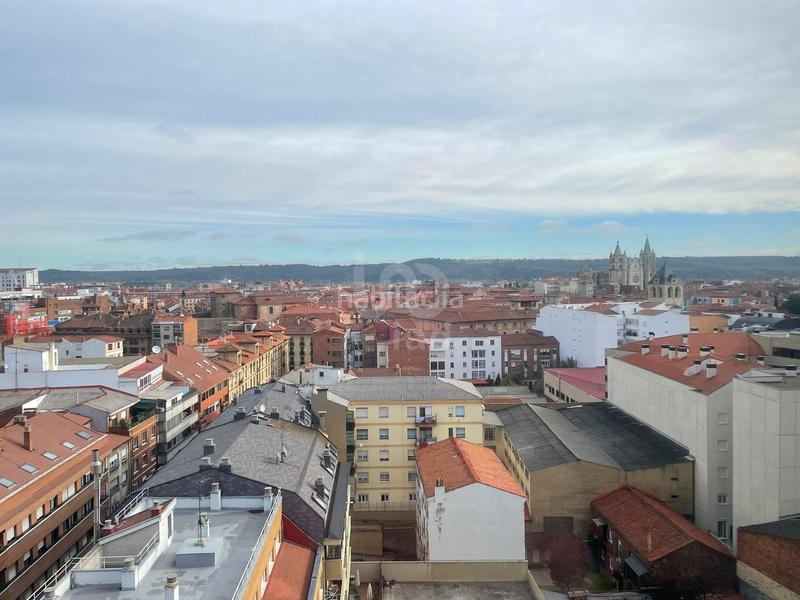 Foto d1471373-245e-473e-a0ed-2c93874ba5b8. Appartamento con riscaldamento parcheggio in Centro Ciudad León