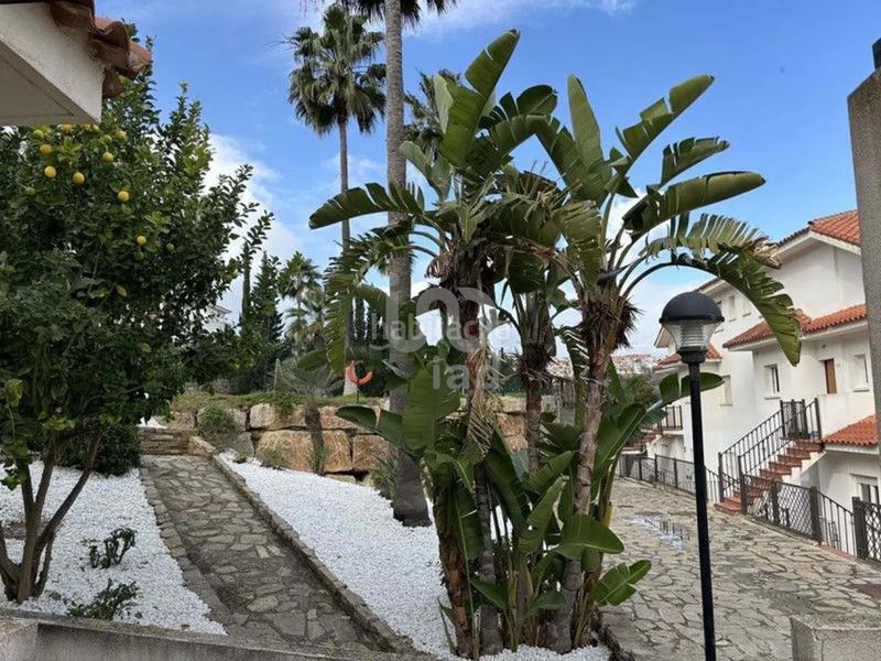 Foto 1f45c7ce-73d6-429a-a73c-657c0f575be7. Appartamento con parcheggio piscina in Alcorrín Manilva