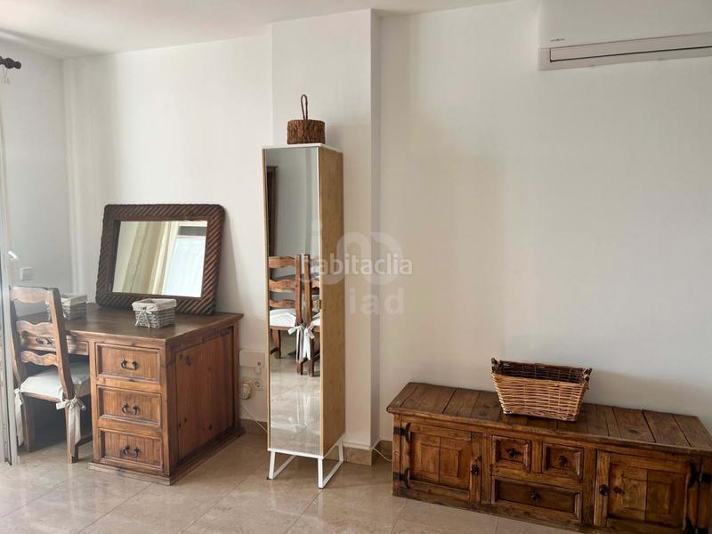 Foto b2059b0f-2388-480f-9be0-499cda808b6e. Appartement avec parking piscine dans Alcorrín Manilva