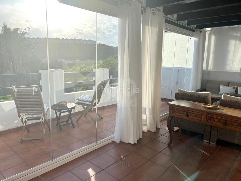 Foto b787978d-a769-4f16-a0e1-8a3411107a81. Appartement avec parking piscine dans Alcorrín Manilva