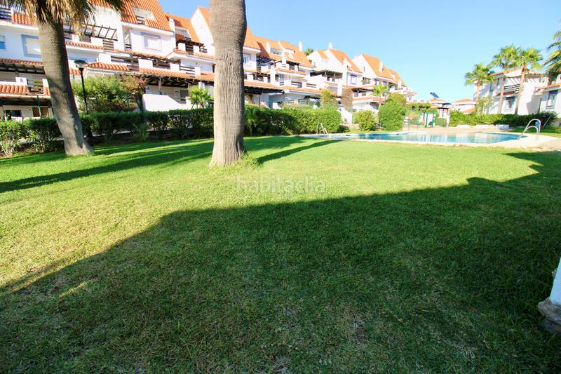 Foto 1c873bc4-1613-4041-8408-cdc5e4f60a61. Pis amb aparcament piscina a Alcorrín Manilva