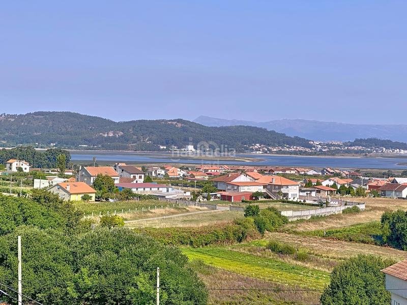 Foto ec5477cb-ef76-49c7-b7a9-74273224ab27. Casa en lugar vilar 32 en Vilalonga Sanxenxo