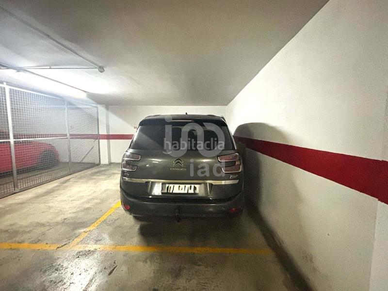 Foto 82f9ca91-6dfe-4727-a01e-293e4132d656. Parking coche en Centro Urbano Dénia