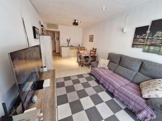 Etagenwohnung in Centre