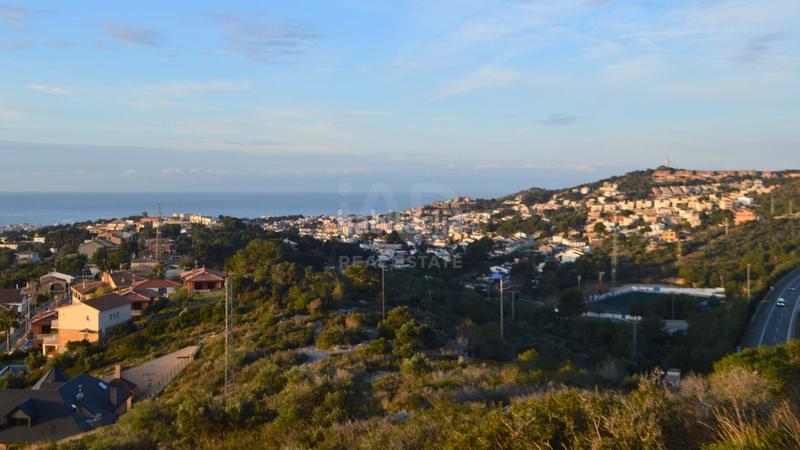 Foto bb71ab13-31a3-4ae9-950a-4e28eff9618f. Terreno residencial en calle piscina 6 6 en Segur de Calafell nucli urbà Segur de Calafell