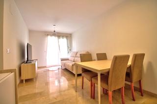 Miete Etagenwohnung in Oliva Pueblo