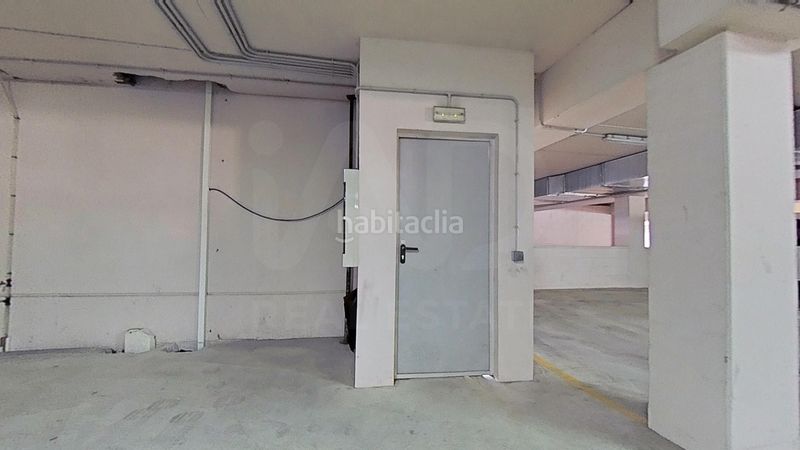 Foto 3987002a-467f-4ff8-b6c1-b2efe98124ef. Local comercial a Espluga de Francolí (L´)