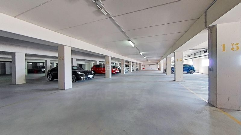 Foto d59c7592-86a1-466a-ab4e-d9d8d6ae9d1a. Local comercial a Espluga de Francolí (L´)