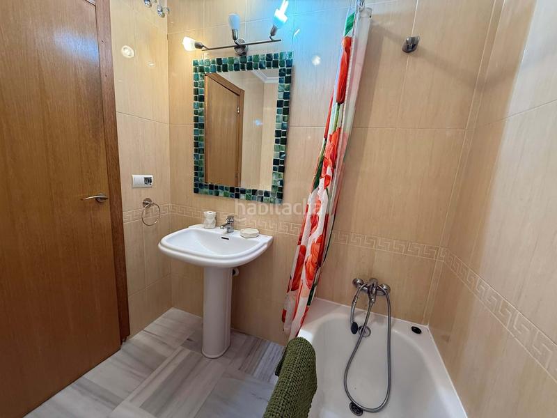 Foto 2068d46d-e5aa-471c-bdba-bd29bc8df63b. Flat with heating parking in Lepe