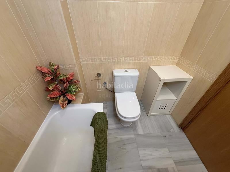 Foto 4ad65702-f019-4f82-bb9e-45d08cb7969e. Flat with heating parking in Lepe