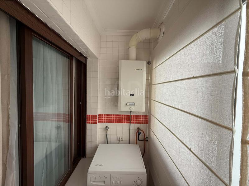 Foto 4bf40c11-4097-4386-97df-709a1f0ae388. Flat with heating parking in Lepe