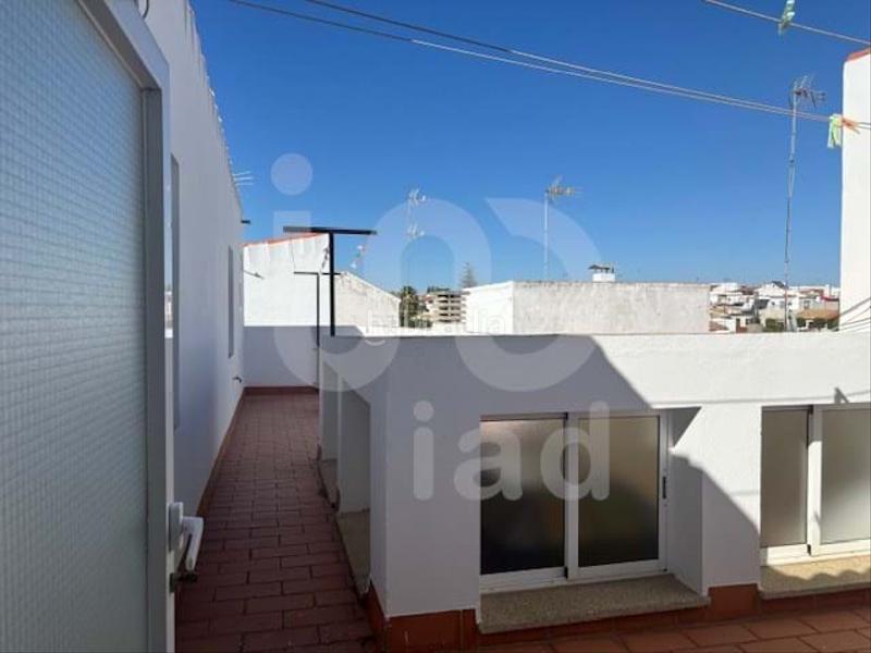 Foto 4a3a3b16-7fac-4f92-b20c-8ab765d0bb7e. Casa con riscaldamento parcheggio in Lepe