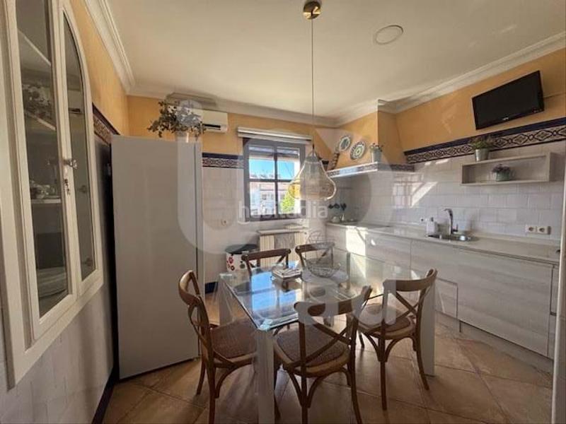 Foto 87556a5d-0a37-4d40-ac30-51126fe5ed00. Casa con riscaldamento parcheggio in Lepe