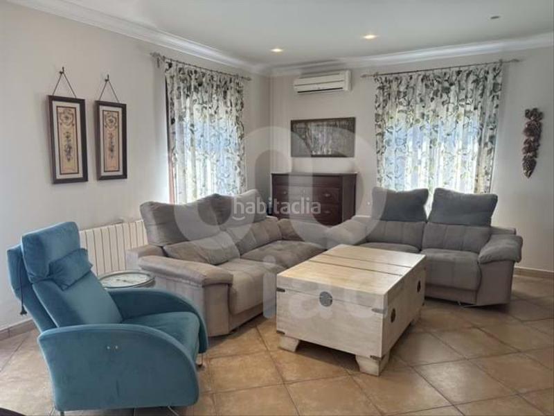 Foto bc8e236e-8275-4c98-8535-ec1c24c3a4d8. Casa con riscaldamento parcheggio in Lepe