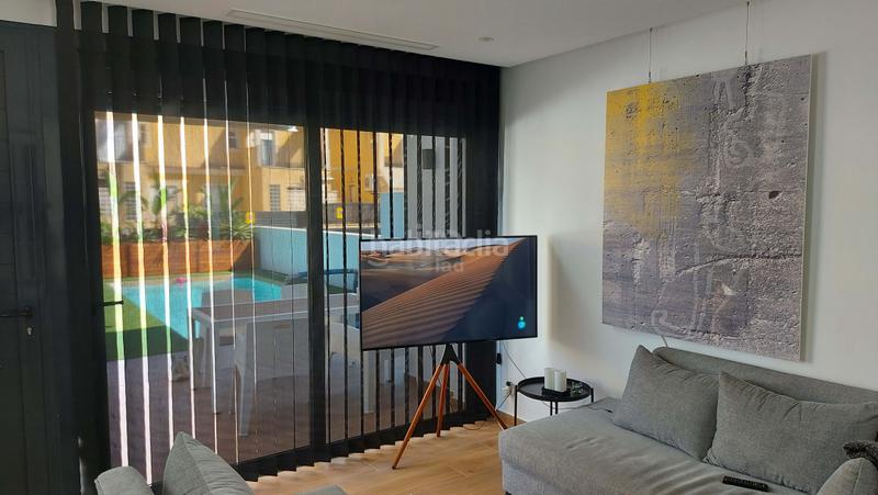 Foto f58748f6-34ac-4181-babb-0e4ce21ea8a4. Chalet con riscaldamento parcheggio piscina in Pueblo Español-Coveta Fumá Campello (el)
