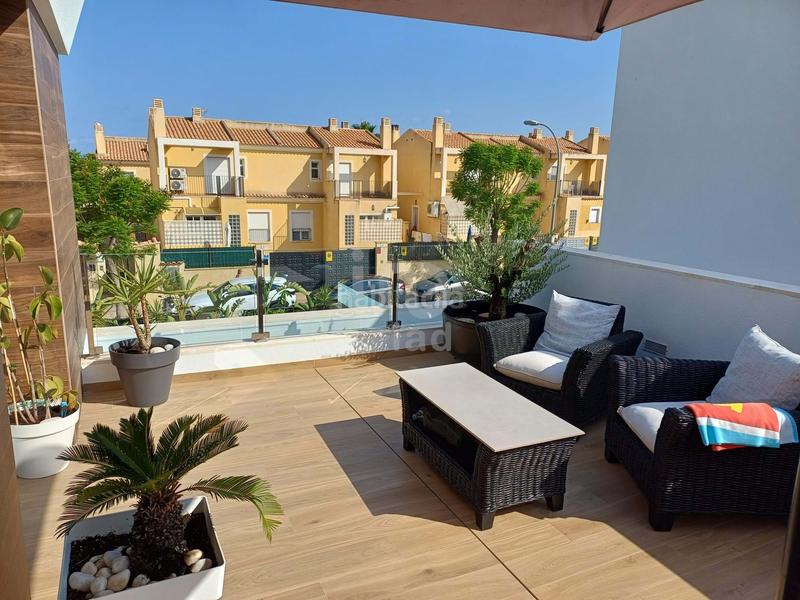 Foto 4faad1ab-c087-4a62-93a5-2455b5675481. Xalet amb calefacció aparcament piscina a Pueblo Español-Coveta Fumá Campello (el)