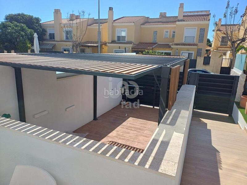 Foto b18eb1dc-170e-473d-a5a8-be040ad96110. Xalet amb calefacció aparcament piscina a Pueblo Español-Coveta Fumá Campello (el)