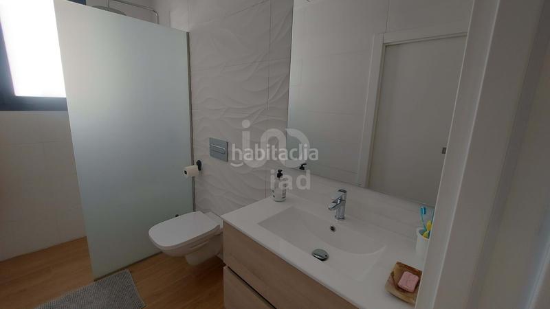 Foto d6615c7c-a474-4156-b24c-e14c48b409b5. Xalet amb calefacció aparcament piscina a Pueblo Español-Coveta Fumá Campello (el)