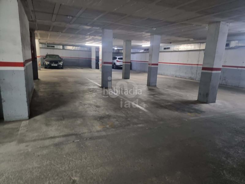 Foto 0f621d89-be88-4113-a6fe-a640f283dc19. Parking voiture dans Centre Reus