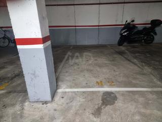 Parking voiture à Centre