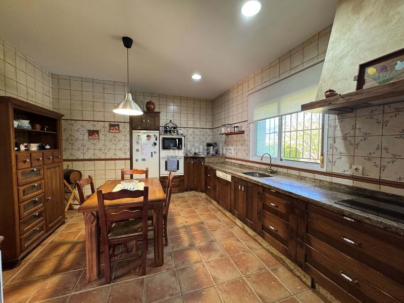 Foto 804f47e0-7163-4561-8eb2-ca0d8b7979bc. Casa amb calefacció piscina a Cuatro Pinos - El Carmen Puerto de Santa María (El)