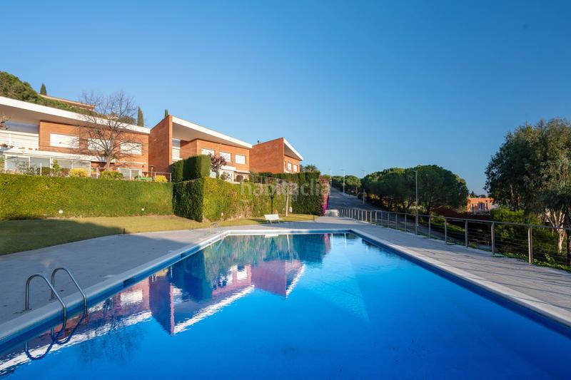 Foto a7abaa81-89fc-406e-9671-4c9be0deb766. Casa con riscaldamento parcheggio piscina in Teià