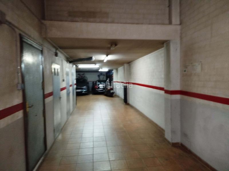 Foto e4af035b-e6ee-4a75-8722-c5c2560cc8e1. Parking coche en calle independencia 280 280 en Bufalà Badalona