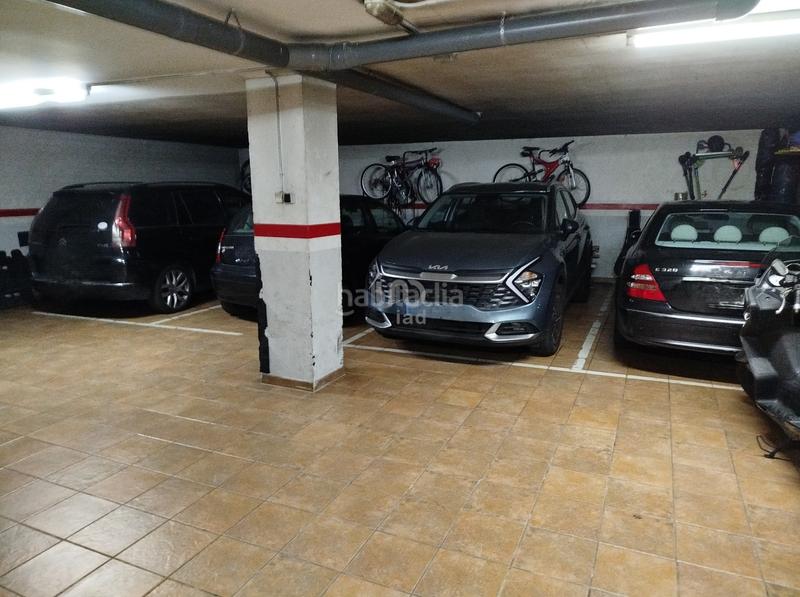 Foto fcf6122a-1a82-4e7f-80fe-526d4c9d43c4. Parking coche en calle independencia 280 280 en Bufalà Badalona