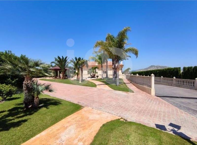 Foto 0681f754-e410-4154-ab75-c888597c67b5. Casa amb calefacció aparcament piscina a Pedanías Oeste Aspe